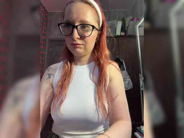 Model: Emma4you