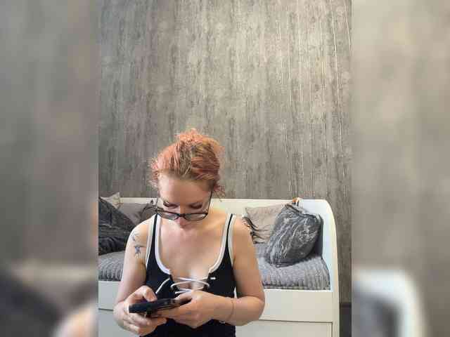 Model: Emma4you