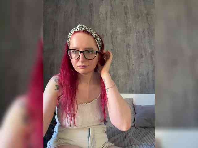 Model: Emma4you