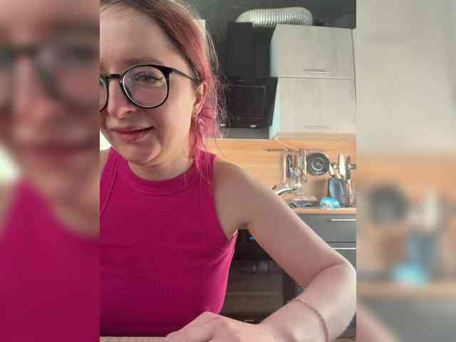 Model: Emma4you