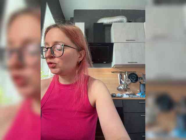 Model: Emma4you