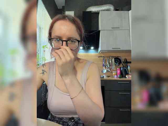 Model: Emma4you