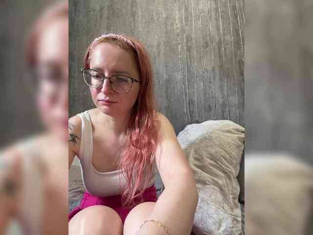 Model: Emma4you