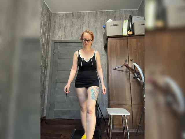 Model: Emma4you