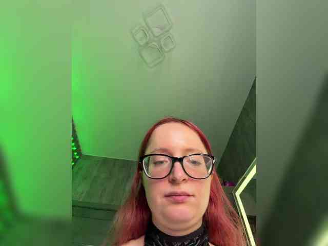 Model: Emma4you