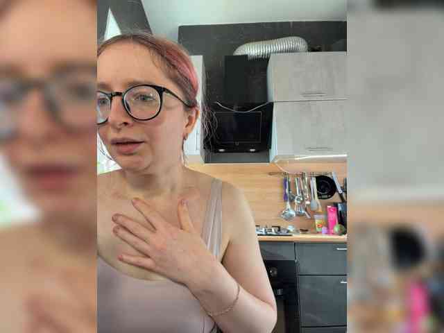 Model: Emma4you