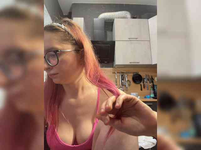 Model: Emma4you