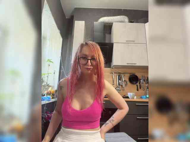 Model: Emma4you