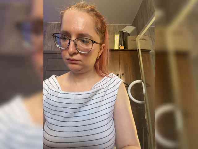 Model: Emma4you