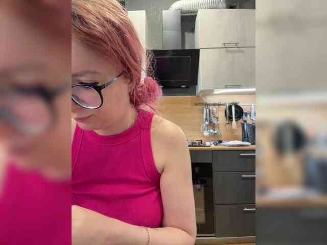 Model: Emma4you