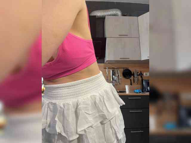 Model: Emma4you