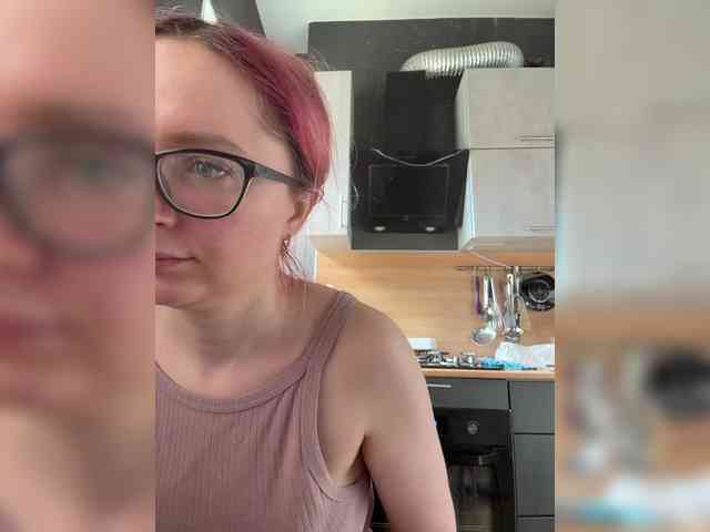 Model: Emma4you