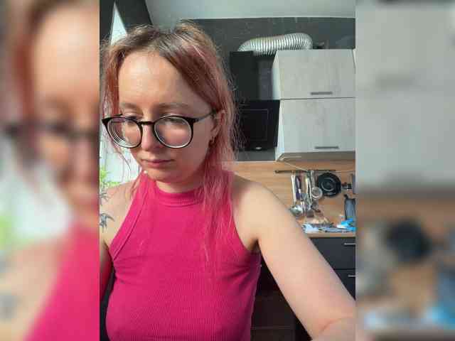 Model: Emma4you