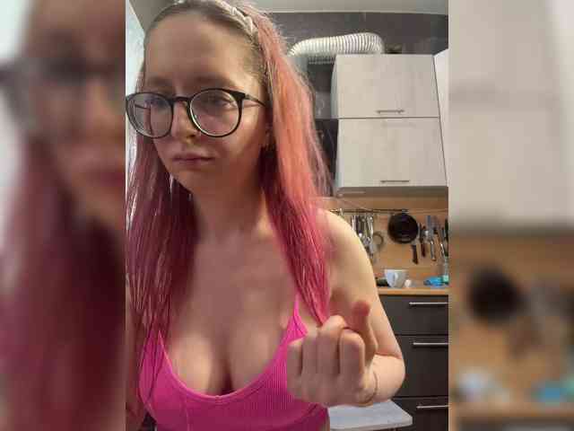 Model: Emma4you