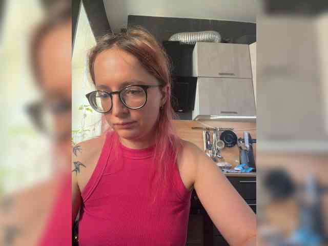 Model: Emma4you