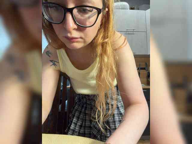 Model: Emma4you