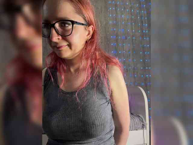 Model: Emma4you