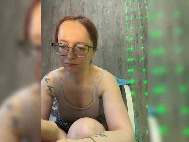 Model: Emma4you