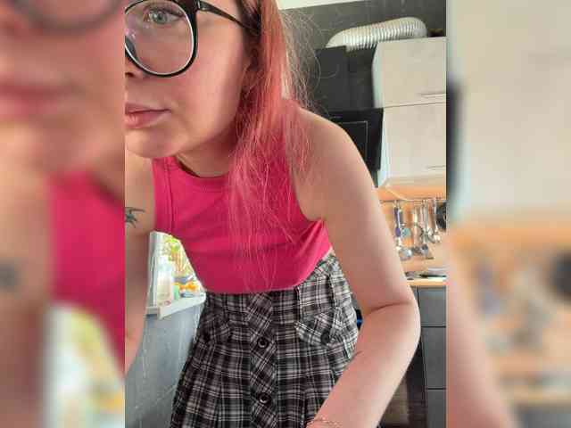 Model: Emma4you