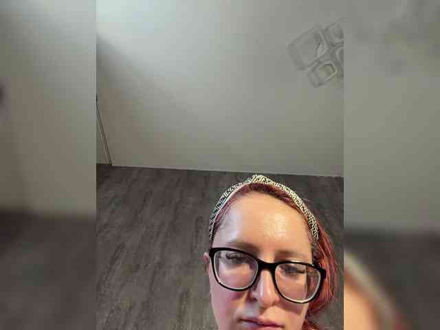 Model: Emma4you