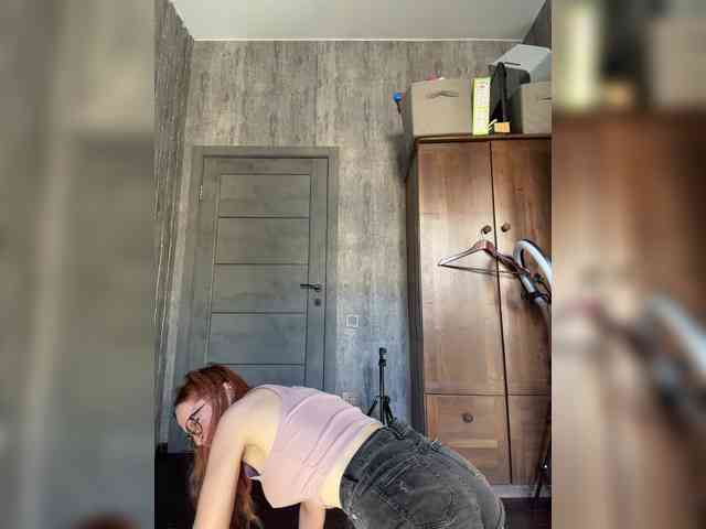 Model: Emma4you