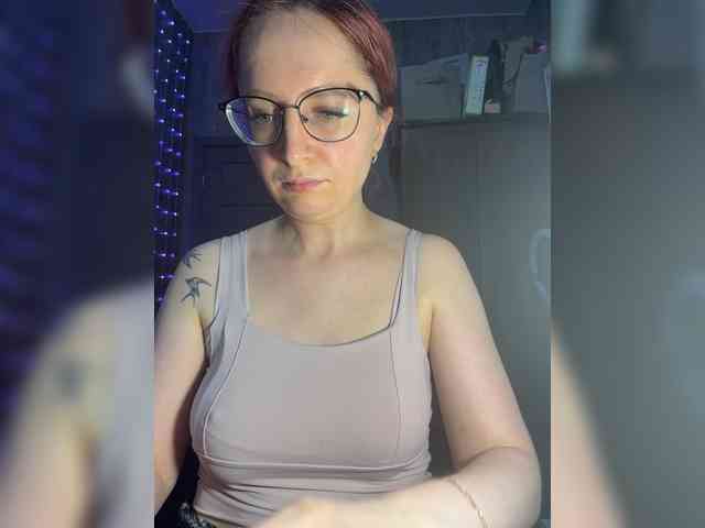 Model: Emma4you