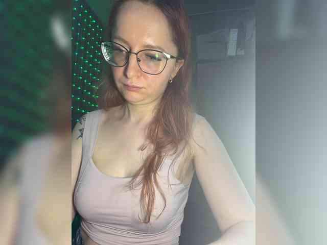Model: Emma4you