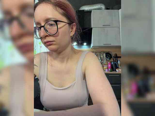 Model: Emma4you