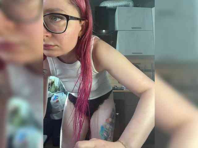 Model: Emma4you