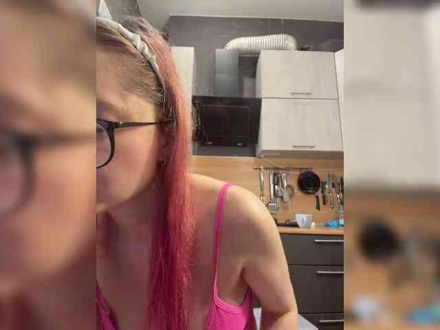 Model: Emma4you