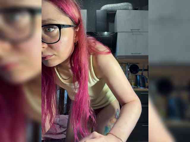 Model: Emma4you