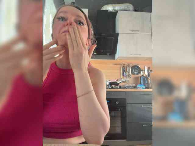 Model: Emma4you