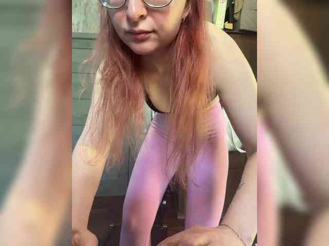 Model: Emma4you
