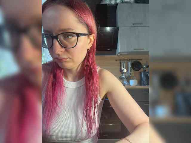 Model: Emma4you