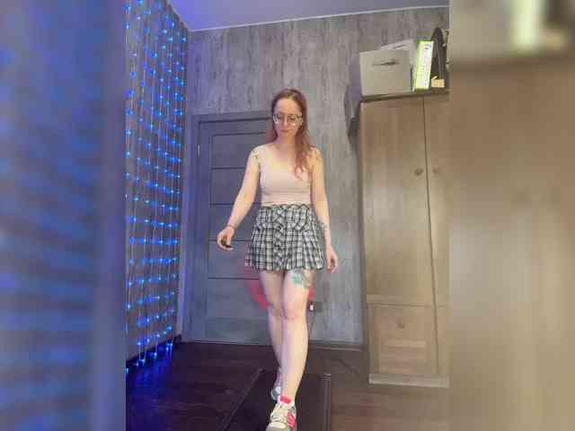 Model: Emma4you