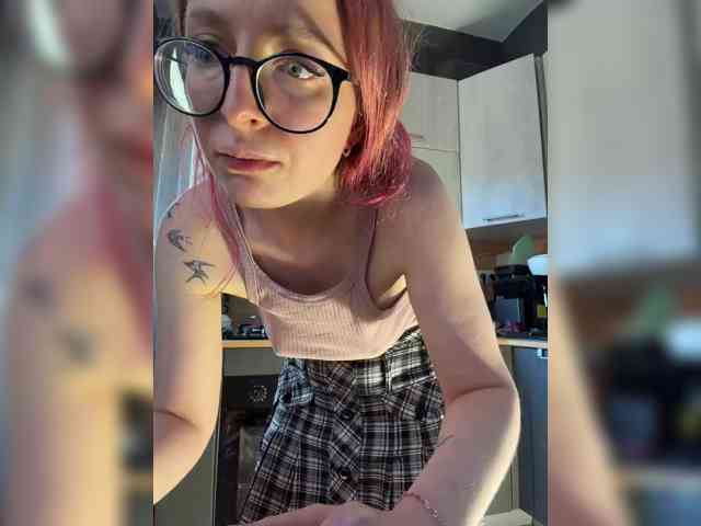 Model: Emma4you