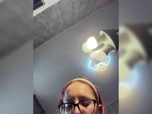 Model: Emma4you