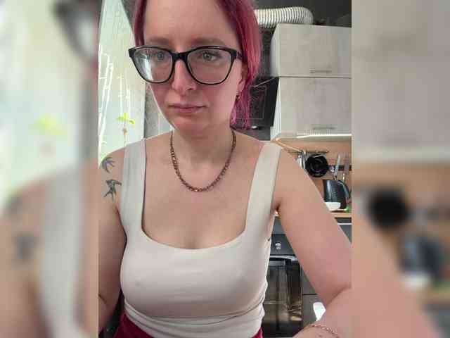 Model: Emma4you
