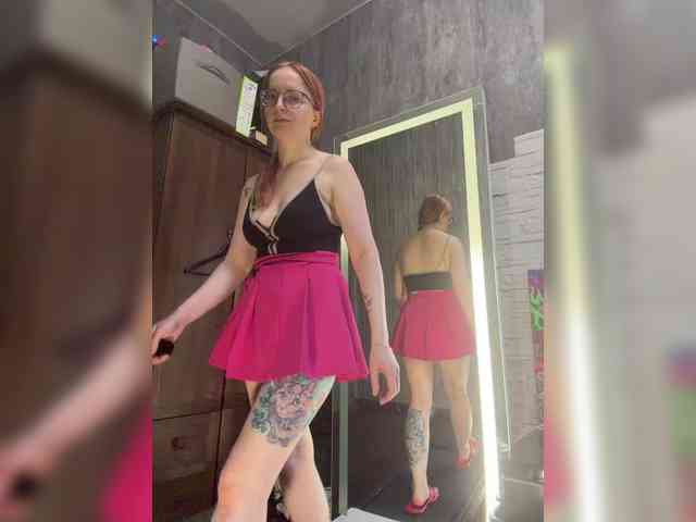 Model: Emma4you