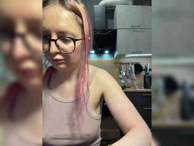 Model: Emma4you