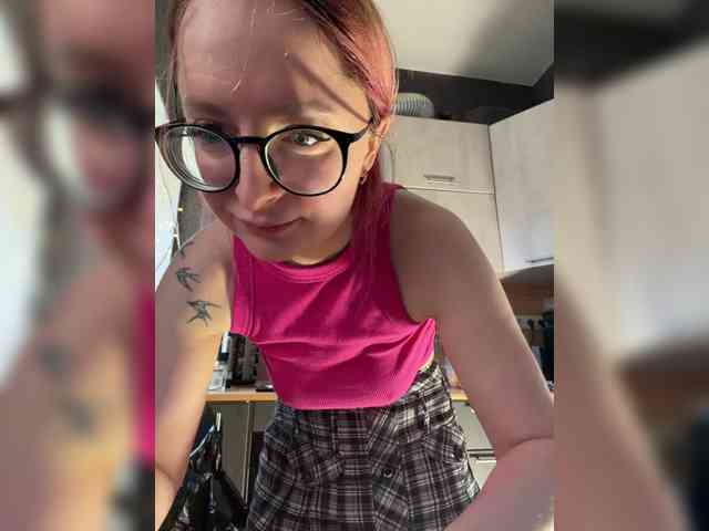 Model: Emma4you