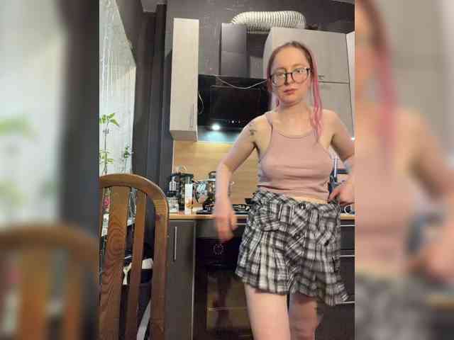 Model: Emma4you