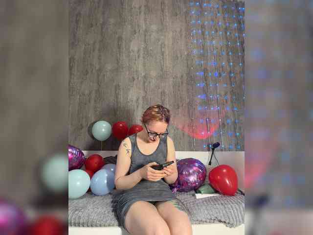 Model: Emma4you