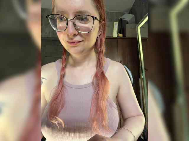 Model: Emma4you