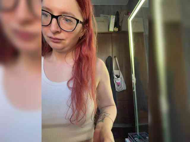 Model: Emma4you