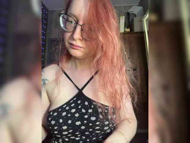 Model: Emma4you