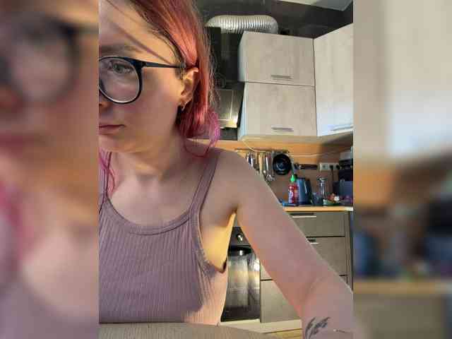 Model: Emma4you