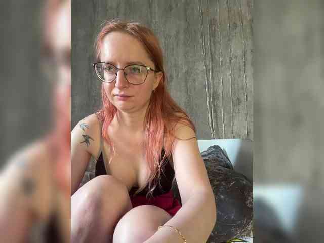 Model: Emma4you