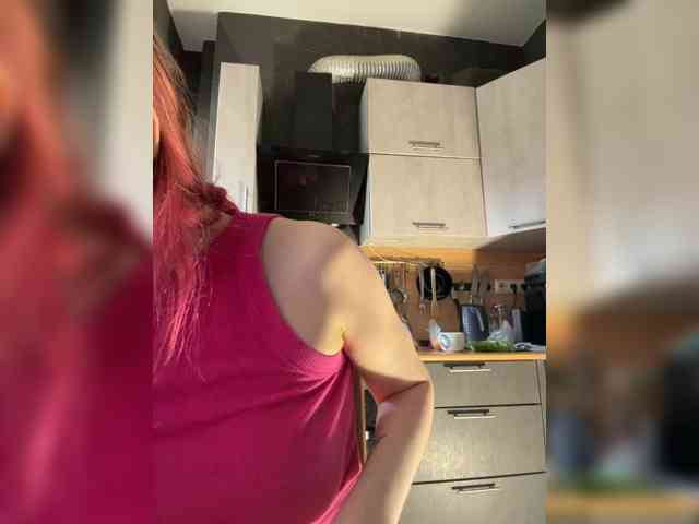 Model: Emma4you