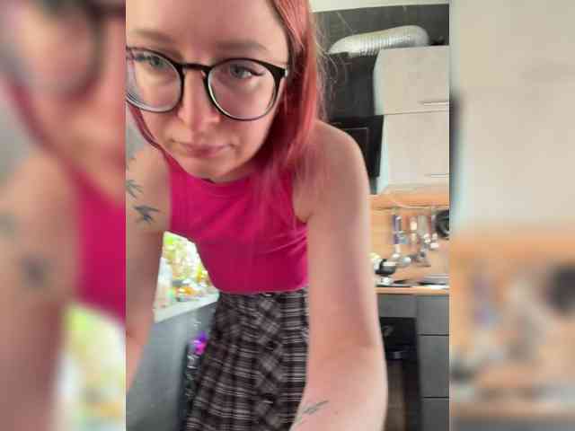 Model: Emma4you